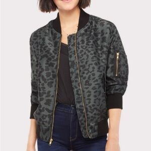 CHRLDR Boutique Cheetah Print Olive & Black Satin Jacket Gold Zipper Size Medium